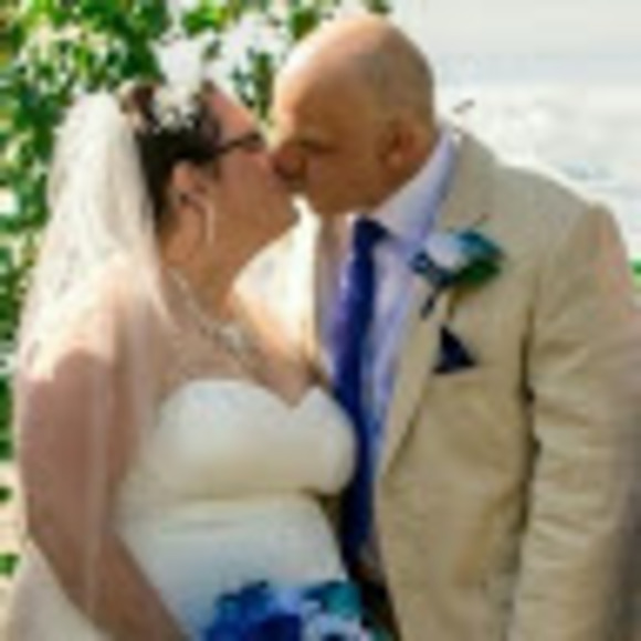 Meet your Posher, Tina - Picture 1 of 1